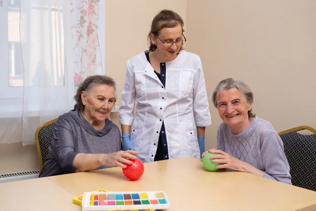 Сколько стоит пансионат для пожилого человека