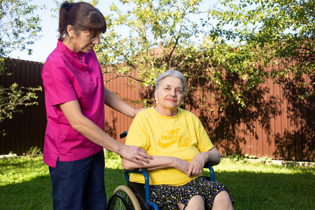Дом по уходу за пожилыми людьми и инвалидами в Московской области: новый уровень заботы и комфорта Дом по уходу за пожилыми людьми и инвалидами в Московской области: новый уровень заботы и комфорта